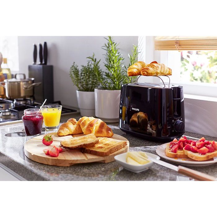 Philips HD2582/90 Daily Collection Two slice Convenient Pop Up Toaster (Black)